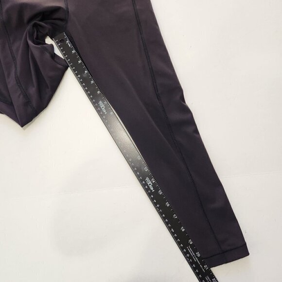 Athleta Ultimate Stash Pocket Capri Leggings Womens XS Black Activewear - Picture 6 of 11